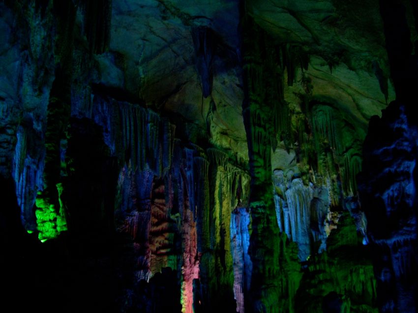 guilin - reed flute cave