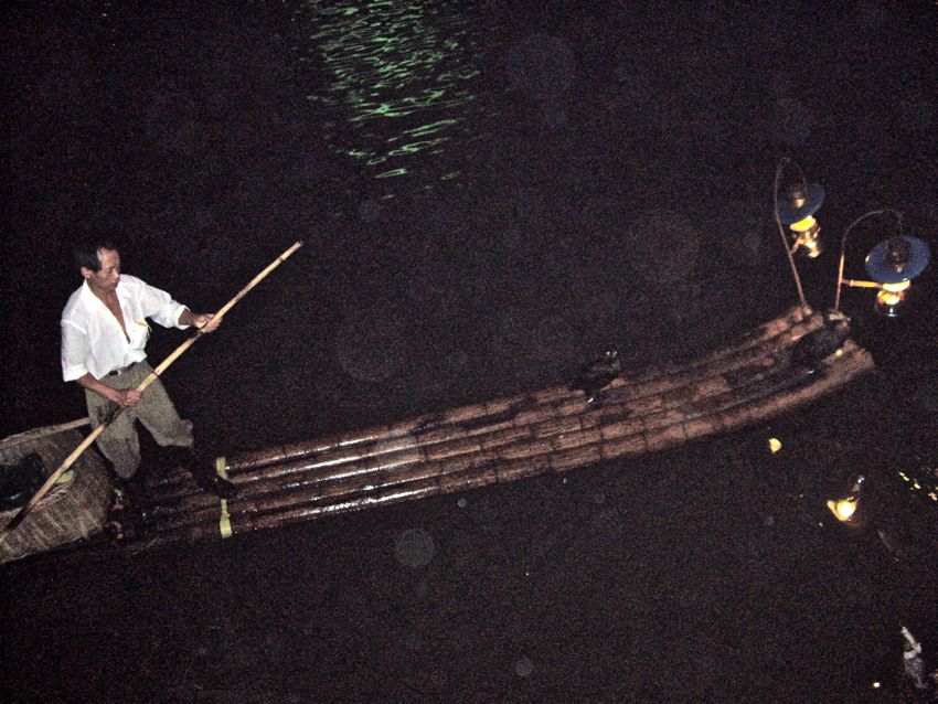guilin - fisherman on li river
