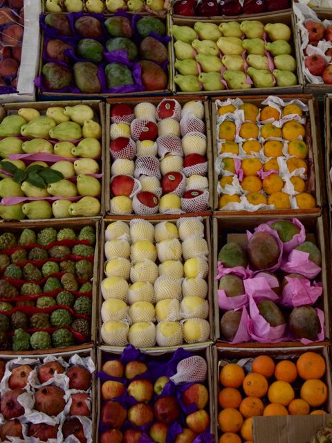 hurghada - fruit market