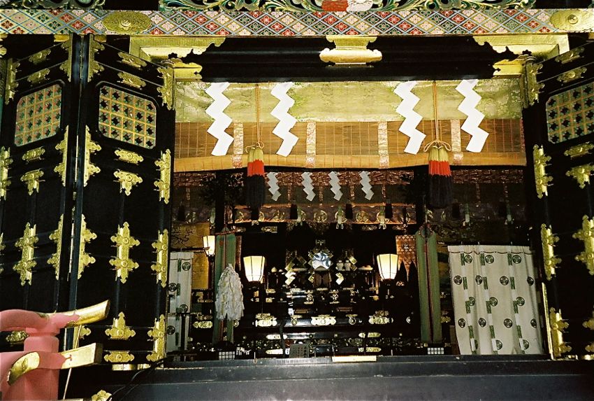 nikko (2000)