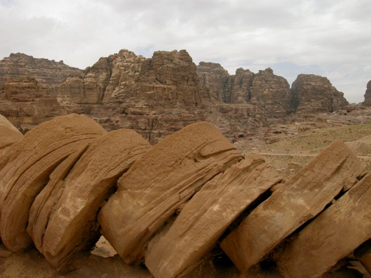 petra - ruins of the great temple