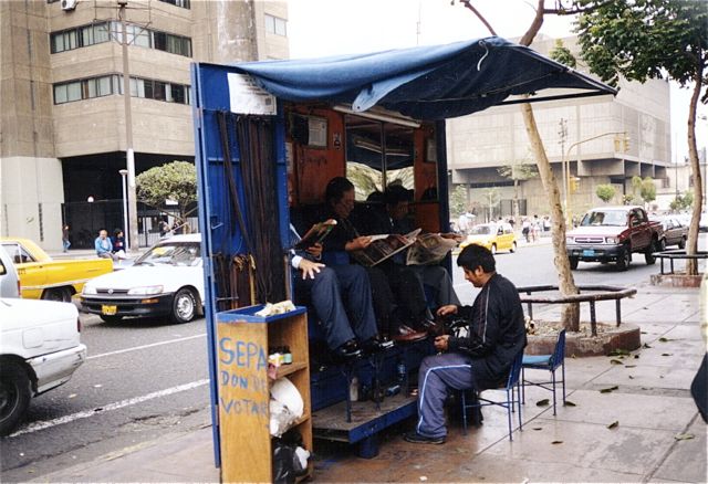 lima - shoe polisher