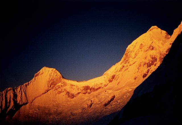 climbing pisco - alpine glow at sunrise
