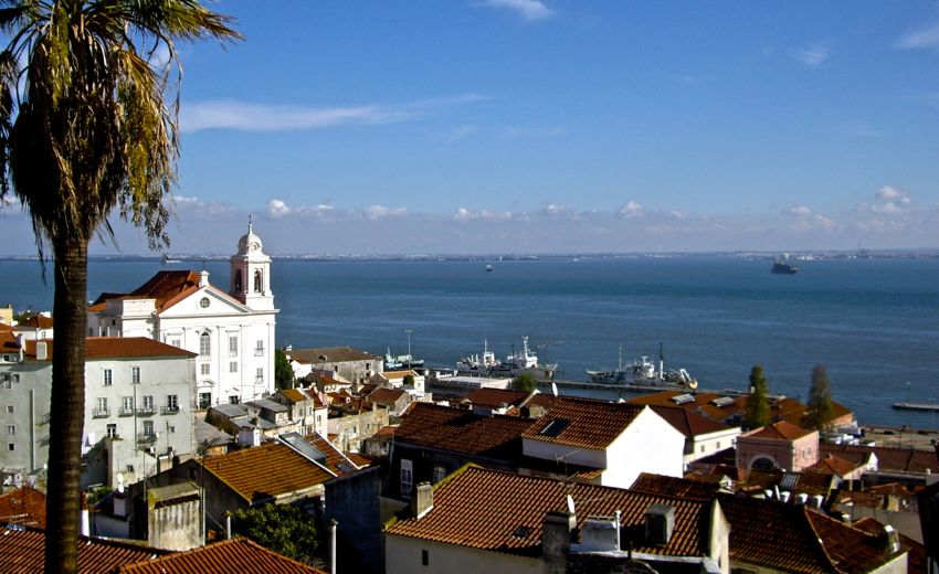 lisbon - alfama