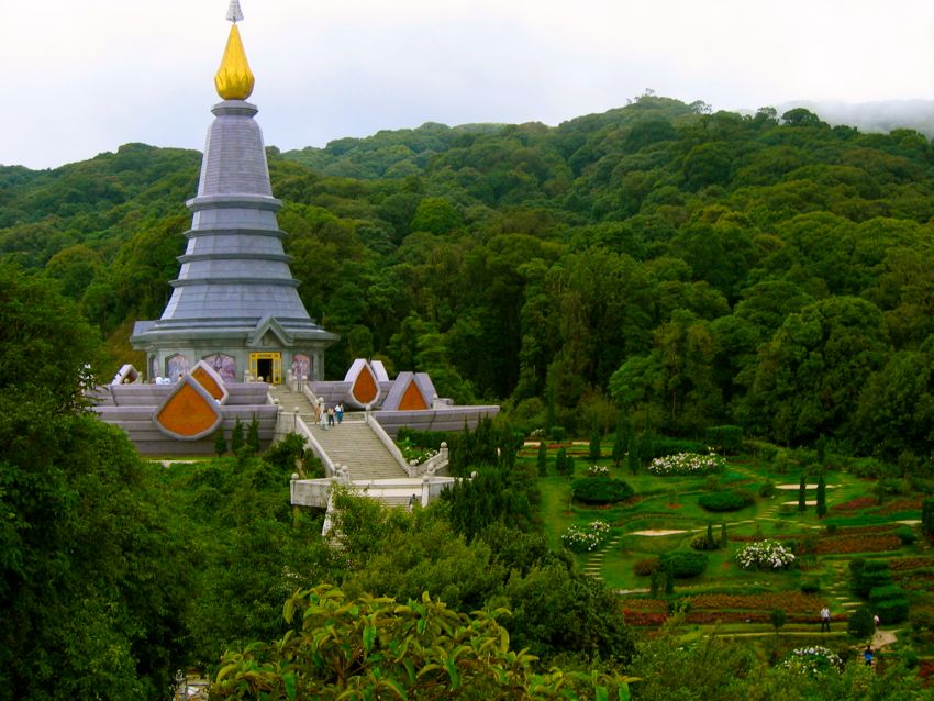 around chiang mai (2004)