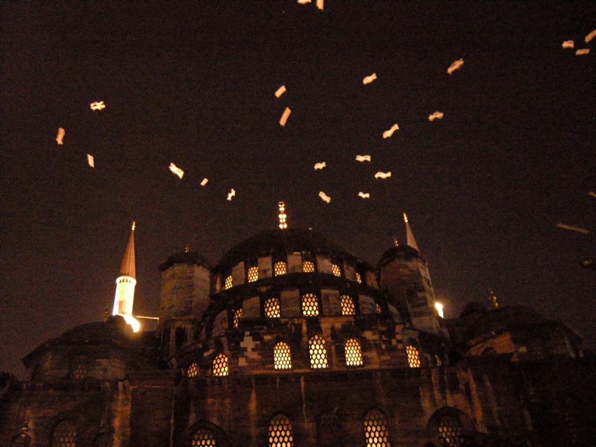 istanbul - new mosque at night