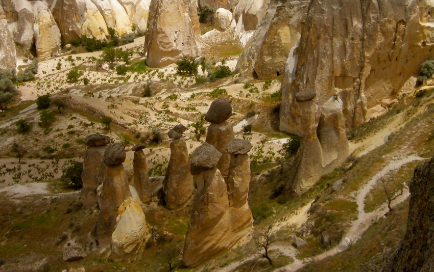 cappdocia - around cavusin